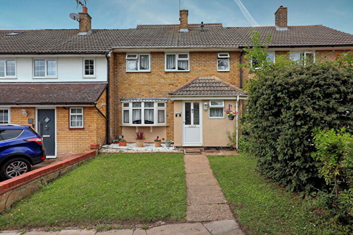 4 Bedroom Terraced House For Sale In Turpins, Fryerns, Basildon, Essex, SS14