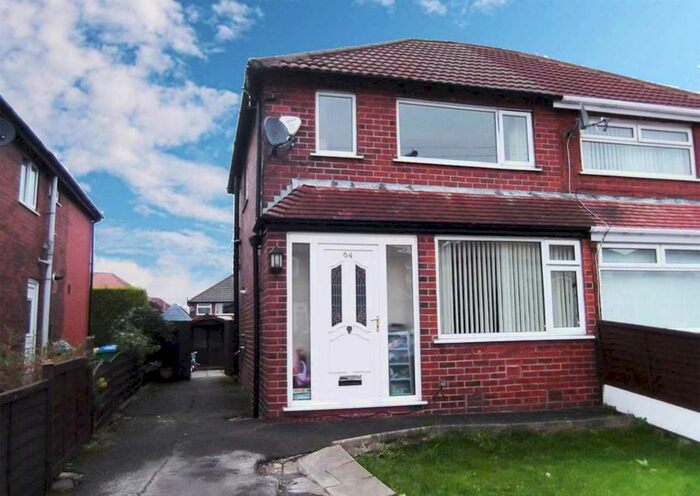 2 Bedroom Semi-Detached House To Rent In Willows Lane, Milnrow, OL16