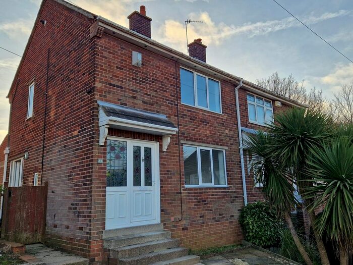 2 Bedroom Property To Rent In Violet Avenue, Edlington, Doncaster, DN12