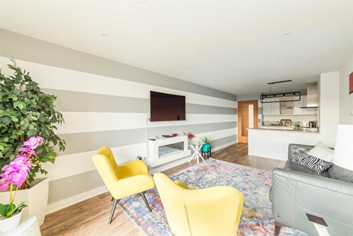 2 Bedroom Apartment To Rent In St Ann's Quay, Quayside, NE1