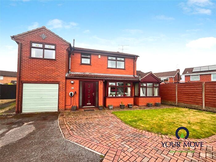 4 Bedroom Detached House For Sale In Cheltenham Close, Bedworth, Warwickshire, CV12