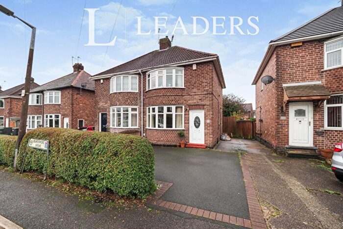 3 Bedroom Semi-Detached House To Rent In Beardsmore Grove, Hucknall, NG15
