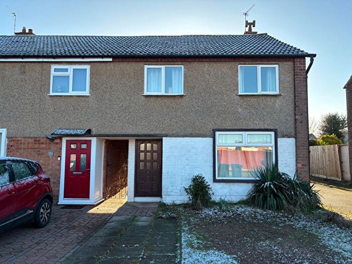 3 Bedroom Property To Rent In Pattens Road, Warwick, CV34