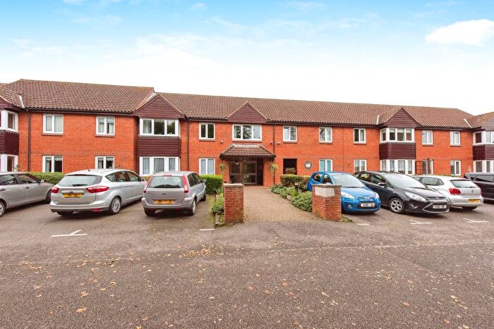 1 Bedroom Flat For Sale In Violet Hill Road, Stowmarket, IP14