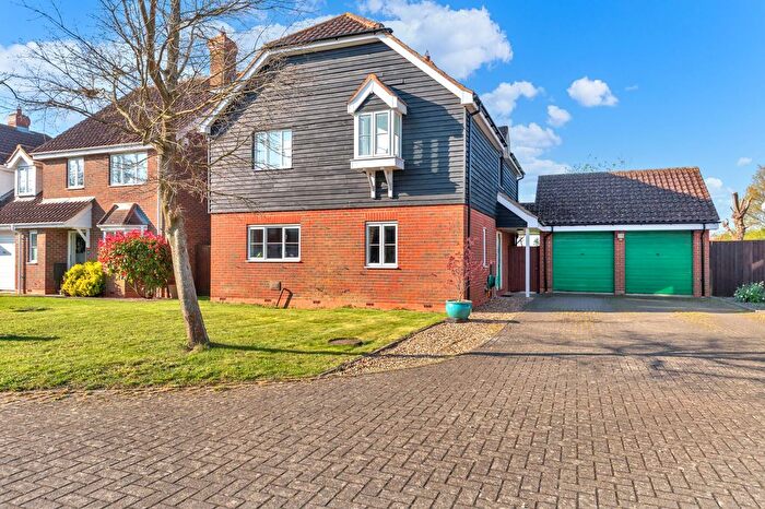 4 Bedroom Detached House For Sale In Thompsons Meadow, Guilden Morden, SG8