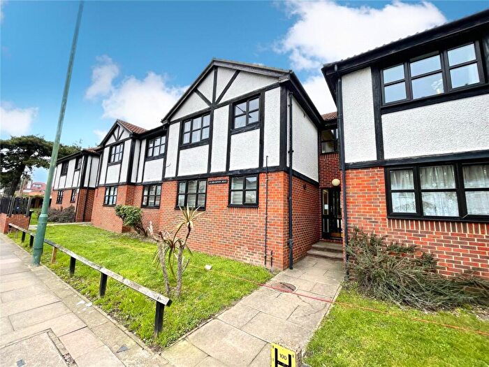 1 Bedroom Apartment To Rent In Brampton Road, Bexleyheath, Kent, DA7
