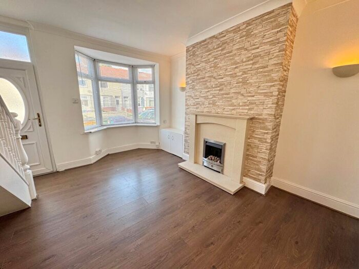 2 Bedroom House To Rent In Pirrie Road, L9
