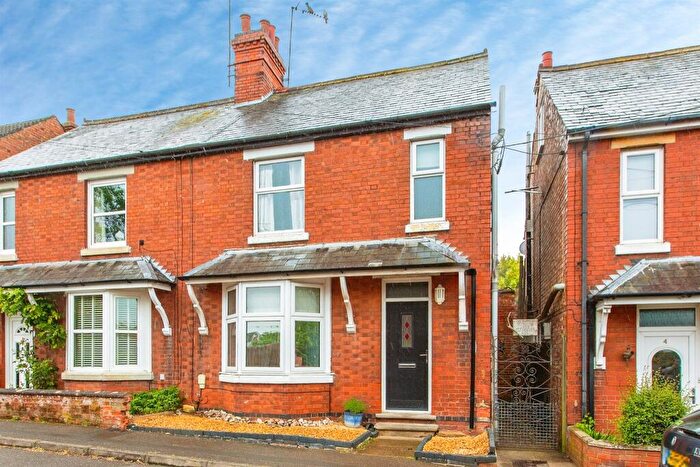 3 Bedroom Semi-Detached House For Sale In Highfield Road, Thrapston, Kettering, NN14