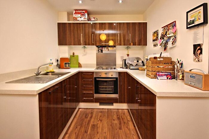 1 Bedroom Apartment To Rent In Woking, Surrey, GU22