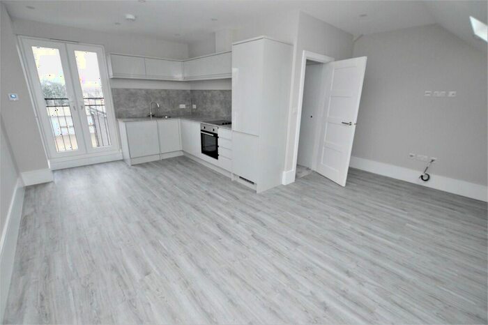 1 Bedroom Flat To Rent In Lansdowne Road, Croydon, CR0