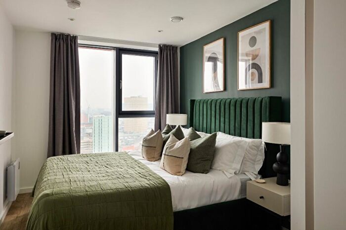 2 Bedroom Flat To Rent In Flat, Swan Street House, Swan Street, Manchester, M4