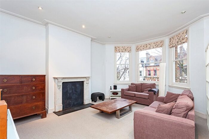 2 Bedroom Flat To Rent In Brondesbury Villas, London, NW6