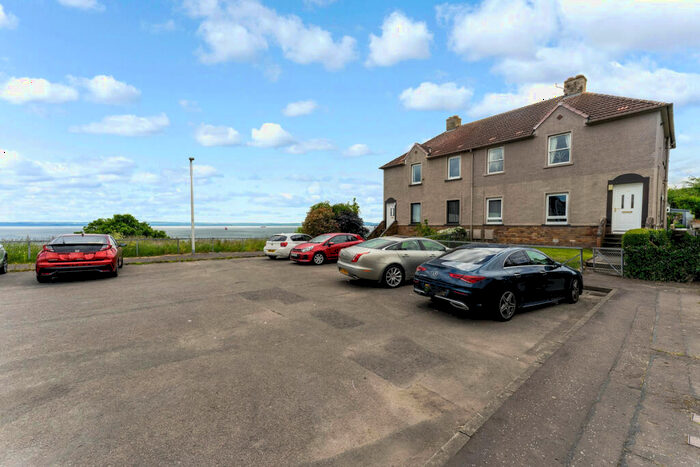 2 Bedroom Flat For Sale In Cook Street, Dysart, KY1