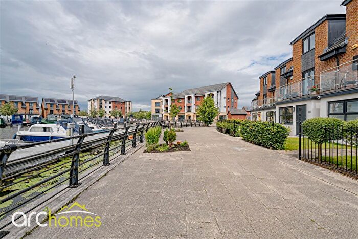 3 Bedroom Semi-Detached House For Sale In Marina Walk, Leigh, WN7