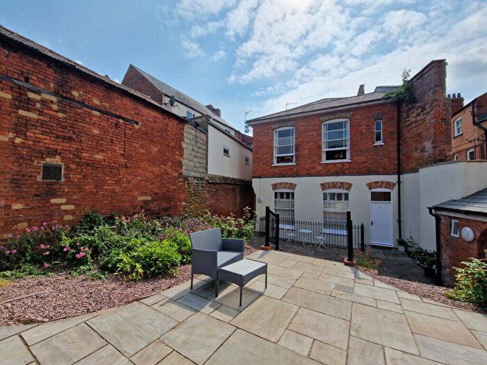 1 Bedroom Apartment To Rent In London And County Mews, Banbury, Oxon, OX16