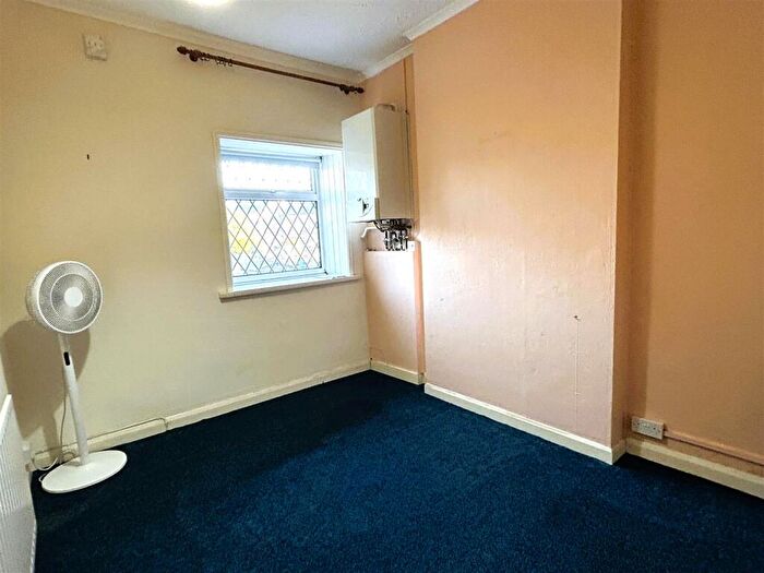 2 Bedroom Semi-Detached House For Sale In Chapel Street, Belper, DE56
