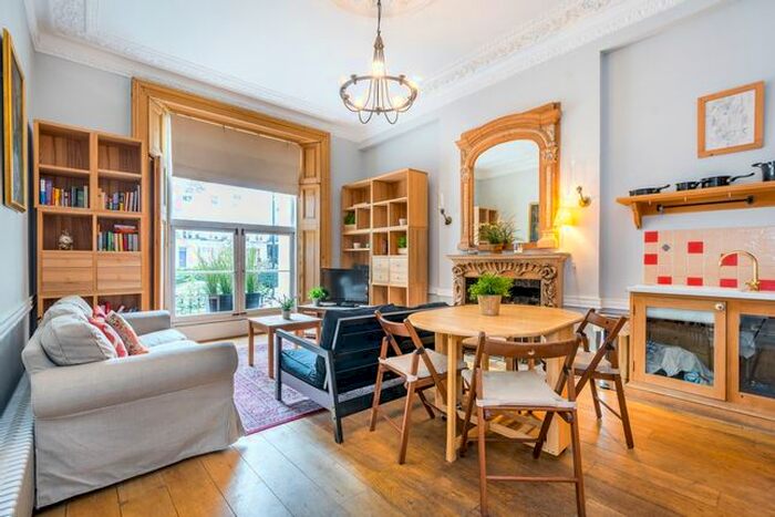 2 Bedroom Flat To Rent In St. Stephens Gardens, London W2