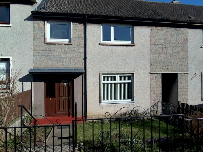 3 Bedroom Terraced House To Rent In Wood Place, Rosyth, Dunfermline KY11