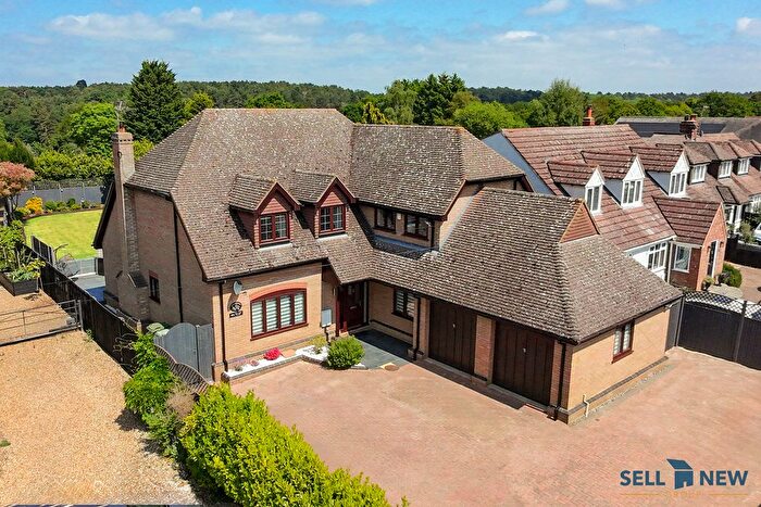 5 Bedroom Detached House For Sale In Clophill Road, Maulden, MK45
