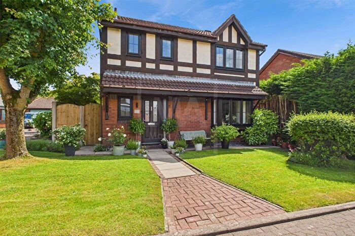 3 Bedroom Detached House For Sale In Bishopdale Close, Great Sankey, WA5