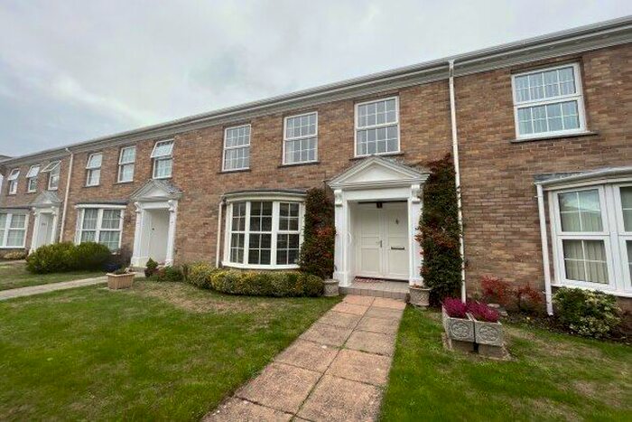 4 Bedroom Property To Rent In Palmerston Avenue, Christchurch, BH23