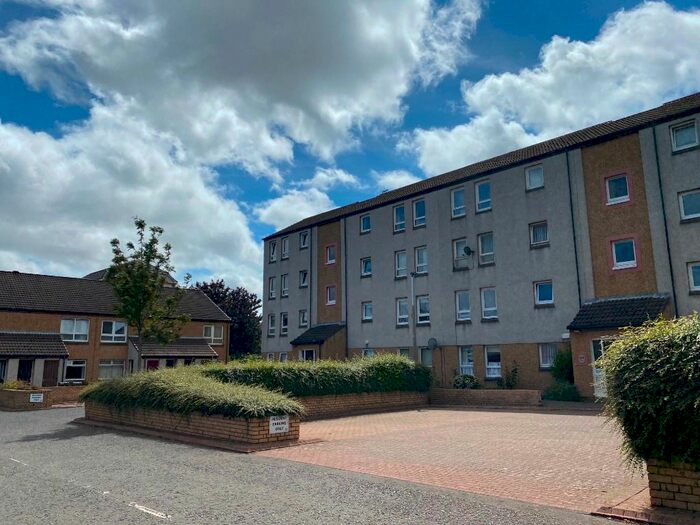 1 Bedroom Flat To Rent In South Mellis Park, Northfield, Edinburgh, EH8