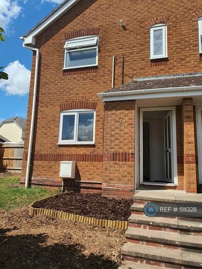 1 Bedroom Semi-Detached House To Rent In Jordan Close, Chippenham, SN15