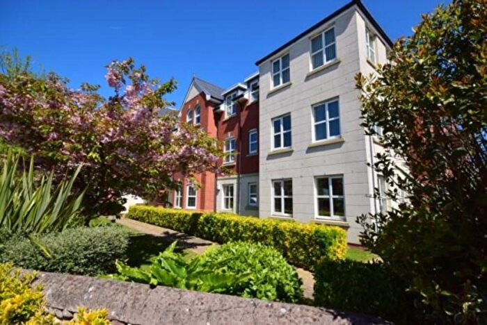 2 Bedroom Flat To Rent In The Poplars, Lytham, FY8