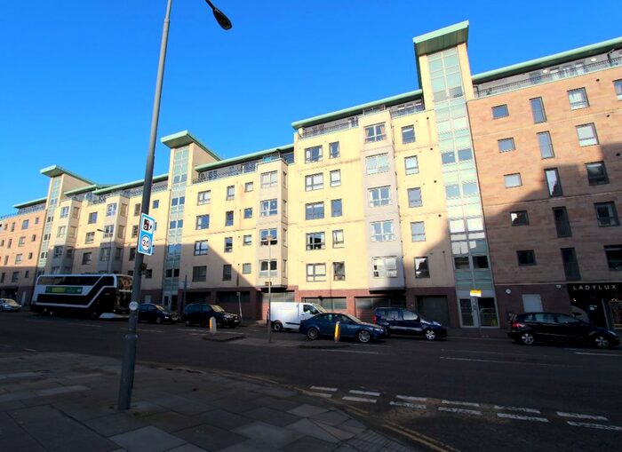 2 Bedroom Flat To Rent In Lindsay Road, Leith, Edinburgh, EH6