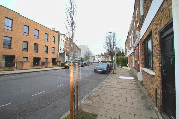 4 Bedroom Terraced House To Rent In Riversdale Road, London, N5