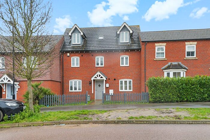5 Bedroom Terraced House To Rent In Premier Way, Kemsley, ME10