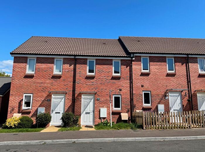 2 Bedroom Terraced House To Rent In Luccombe Oak, Cranbrook, Exeter, EX5