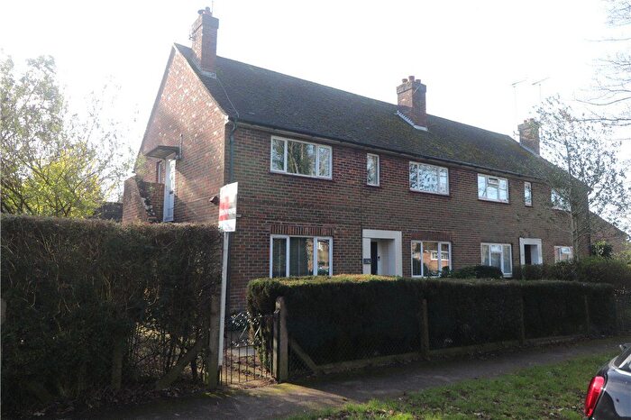 2 Bedroom Maisonette For Sale In Ninehams Road, Caterham, Surrey, CR3
