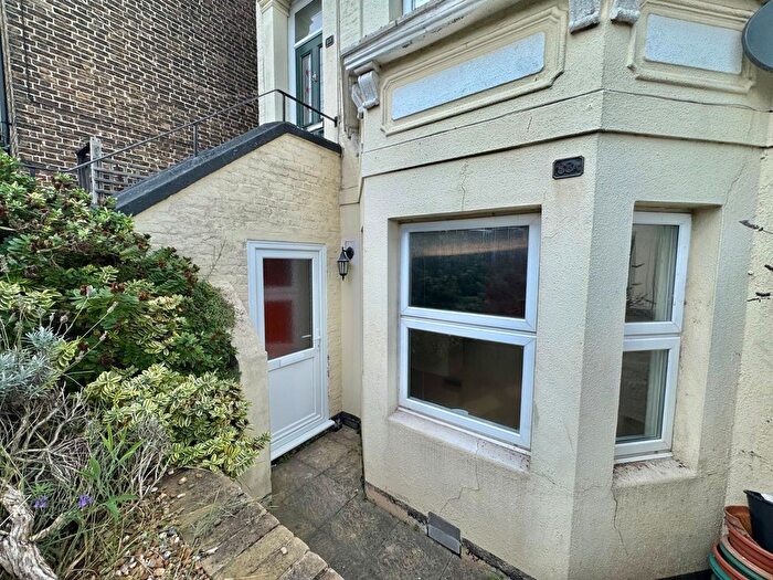 2 Bedroom Flat To Rent In Canterbury Road, Margate, Kent, CT9