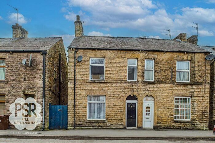 3 Bedroom Semi-Detached House For Sale In Buxton Road, Whaley Bridge, SK23