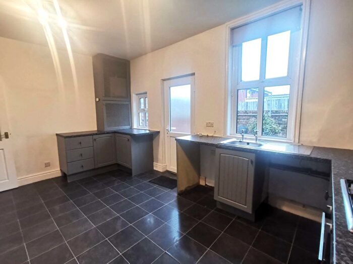3 Bedroom Terraced House For Sale In Alice Avenue, Leyland, PR25