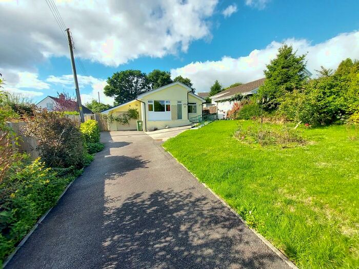 4 Bedroom Detached Bungalow For Sale In St. Giles-on-the-heath, Launceston, PL15