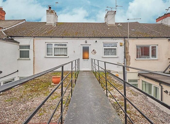 2 Bedroom Maisonette For Sale In Charles Street, Hinckley, LE10