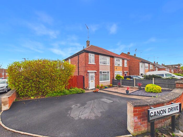 3 Bedroom Semi Detached House For Sale In Canon Drive, Coventry, Warwickshire, CV7