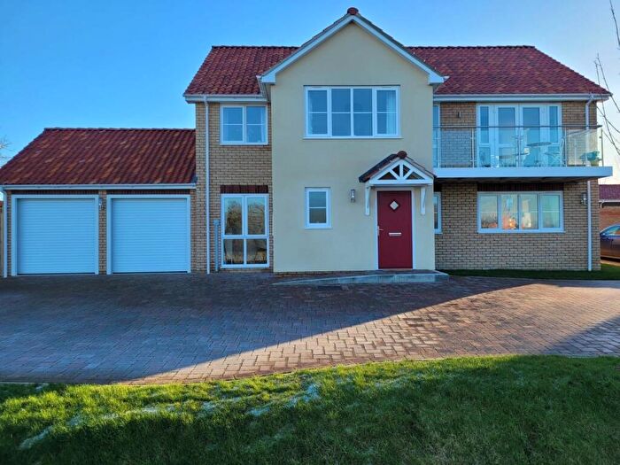 5 Bedroom Detached House For Sale In Augustine Place, Chapel Lane, Wicken, CB7