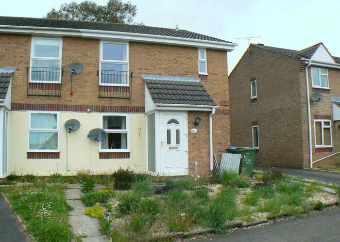 1 Bedroom Flat To Rent In Victoria Drive, Lyneham, SN15