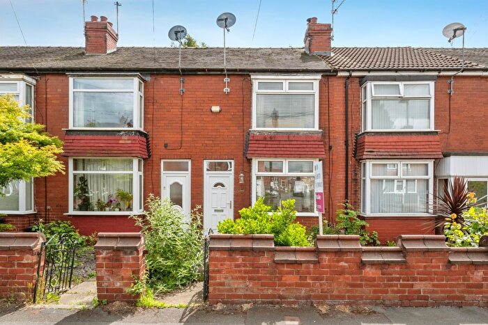 2 Bedroom Terraced House For Sale In Grove Avenue, Off York Road, Doncaster, DN5