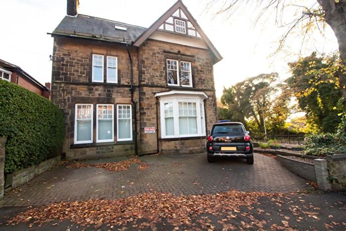 2 Bedroom Flat To Rent In Denewell Avenue, Low Fell, Gateshead, NE9