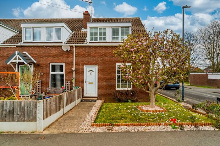 3 Bedroom End Of Terrace House For Sale In Eastfield Lane, Kellington, DN14