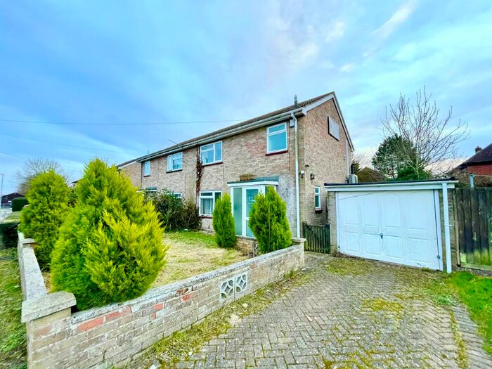 3 Bedroom Semi-Detached House For Sale In Robletts Way, Wormingford, Colchester CO6