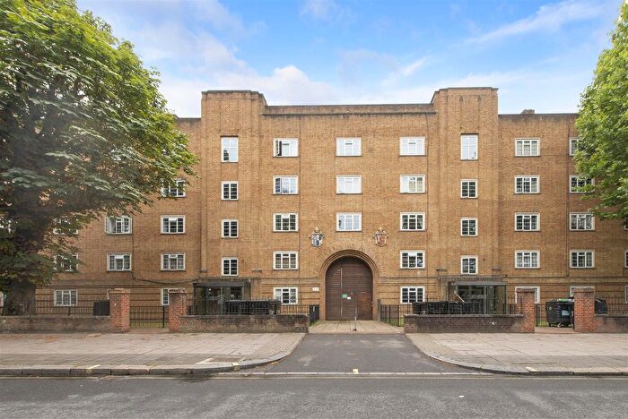3 Bedroom Flat For Sale In Dibdin House, Maida Vale, London, W9