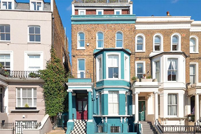 2 Bedroom Flat To Rent In Powis Gardens, London, W11