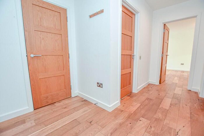 1 Bedroom Flat To Rent In Clockhouse Gardens, Welwyn Garden City, AL6