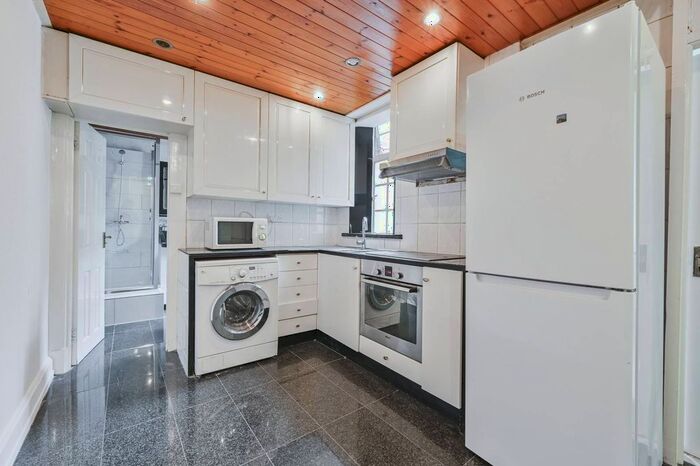 1 Bedroom Flat To Rent In Seymour Street, Marylebone, London, W1H