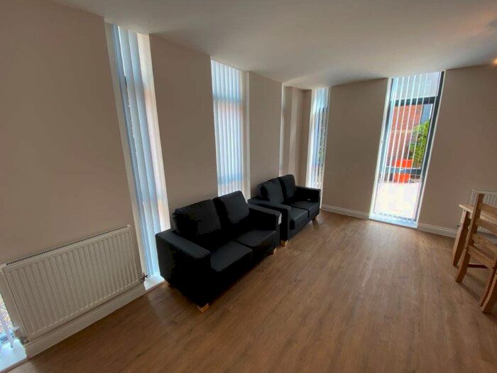 4 Bedroom Terraced House To Rent In Whitefriars, Friar Lane, Leicester, LE1